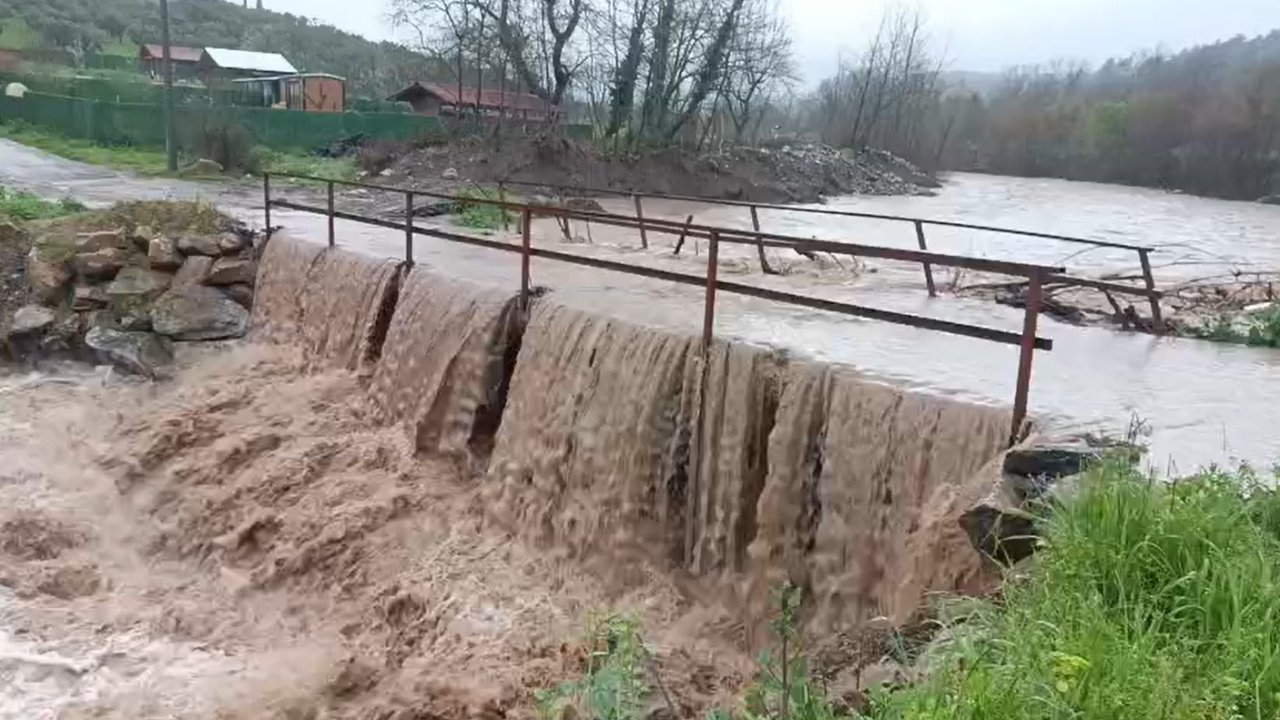 Bursa’da sağanak ve fırtına