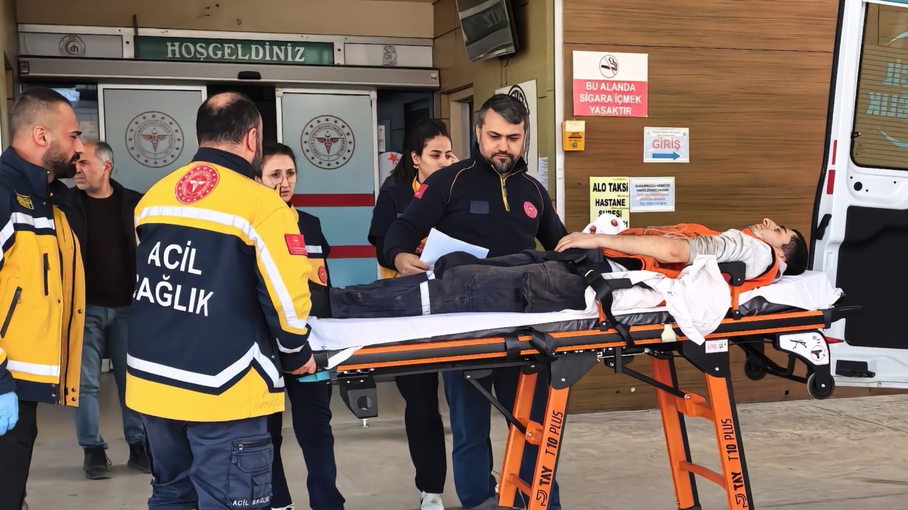 İnegöl’de elini bıçkı makinesine kaptıran işçi yaralandı