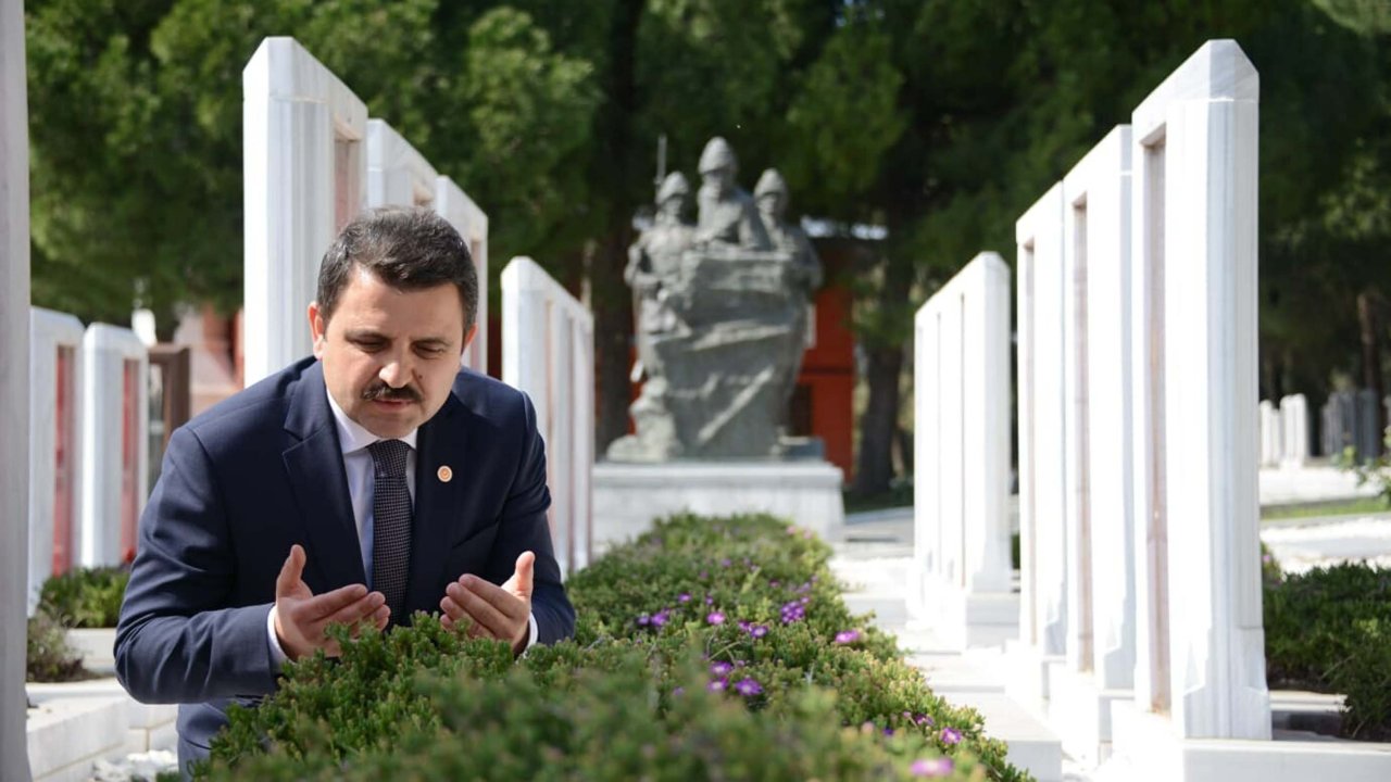Kaşdemir: Çanakkale ruhu, bu aziz milletin kalbinde ebediyen var olsun