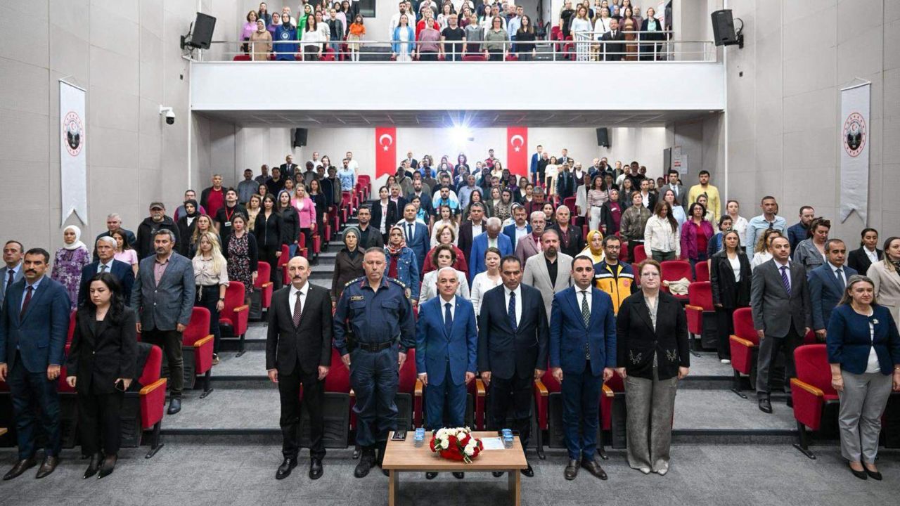 Kırklareli'de 'Dolandırıcılık Suçlarında IBAN Kullandırma' konferansı