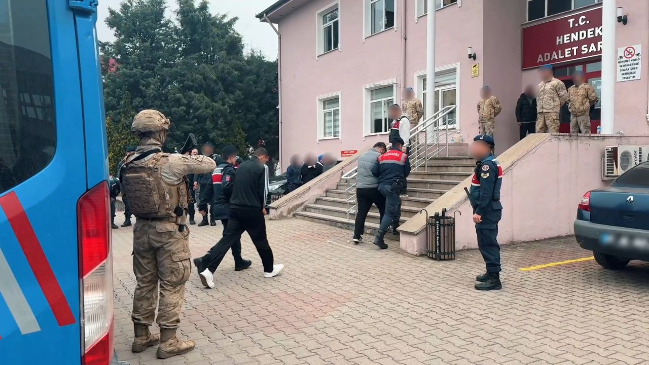 Sakarya'da dolandırıcılık operasyonu: 12 tutuklama