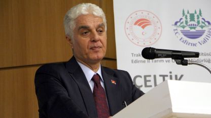 TAGEM Genel Müdür Yardımcısı Çakal: Dünyayla rekabet edebilmek için yerli ve milli çeşitlerimizi geliştirmeliyiz