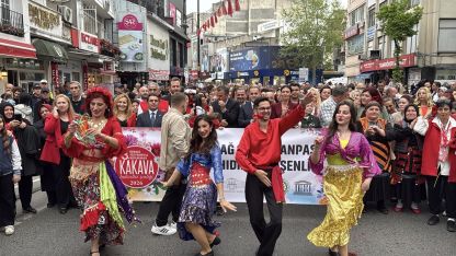 Tekirdağ'da Kakava ve Hıdırellez Şenliği'nde renkli görüntüler